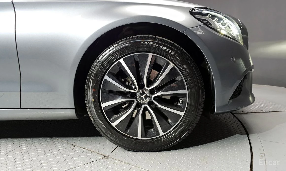 Mercedes-Benz C 200 FACE* BURMESTER* ПОДГРЕВ* KEYLESS* MEMORY* КАМЕРА*, снимка 5 - Автомобили и джипове - 53972587