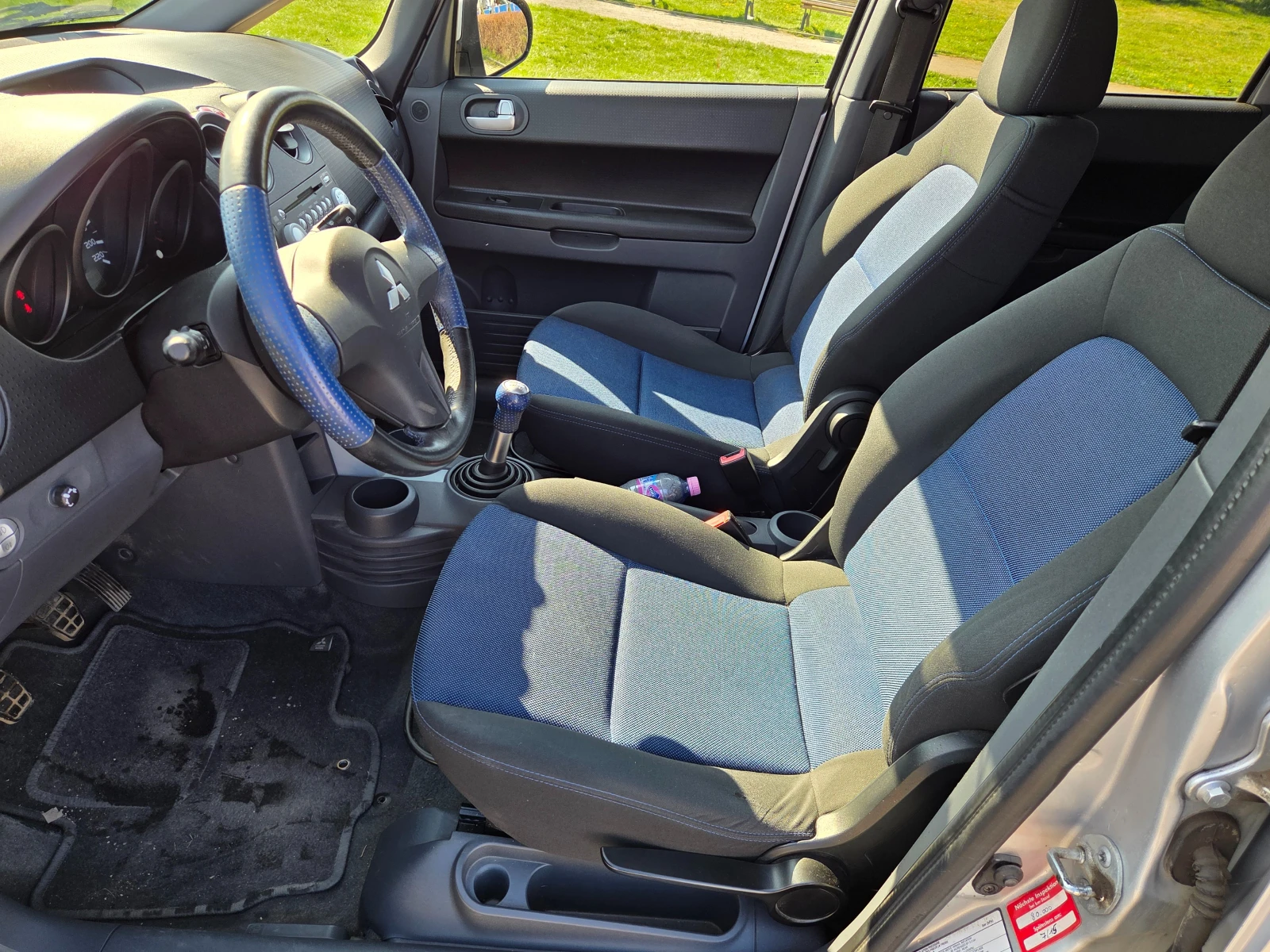 Mitsubishi Colt 1.3 i 95 ps., снимка 11 - Автомобили и джипове - 54121243