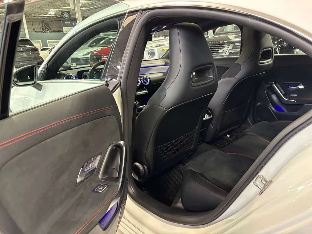 Mercedes-Benz CLA * CLA250| 4MATIC| COUPE| AMGPKG| CLUSTERNAV| AMBIE, снимка 9 - Автомобили и джипове - 54124531