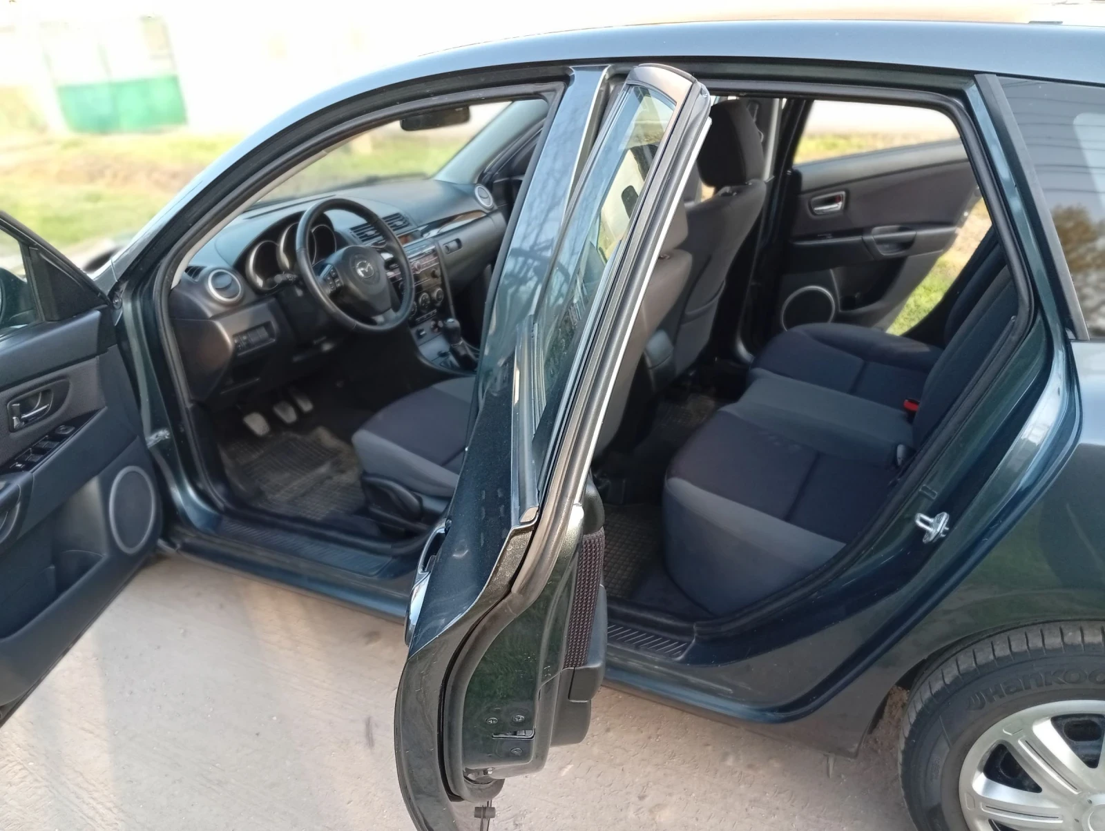 Mazda 3 1.4 i Feislif , снимка 13 - Автомобили и джипове - 54220186