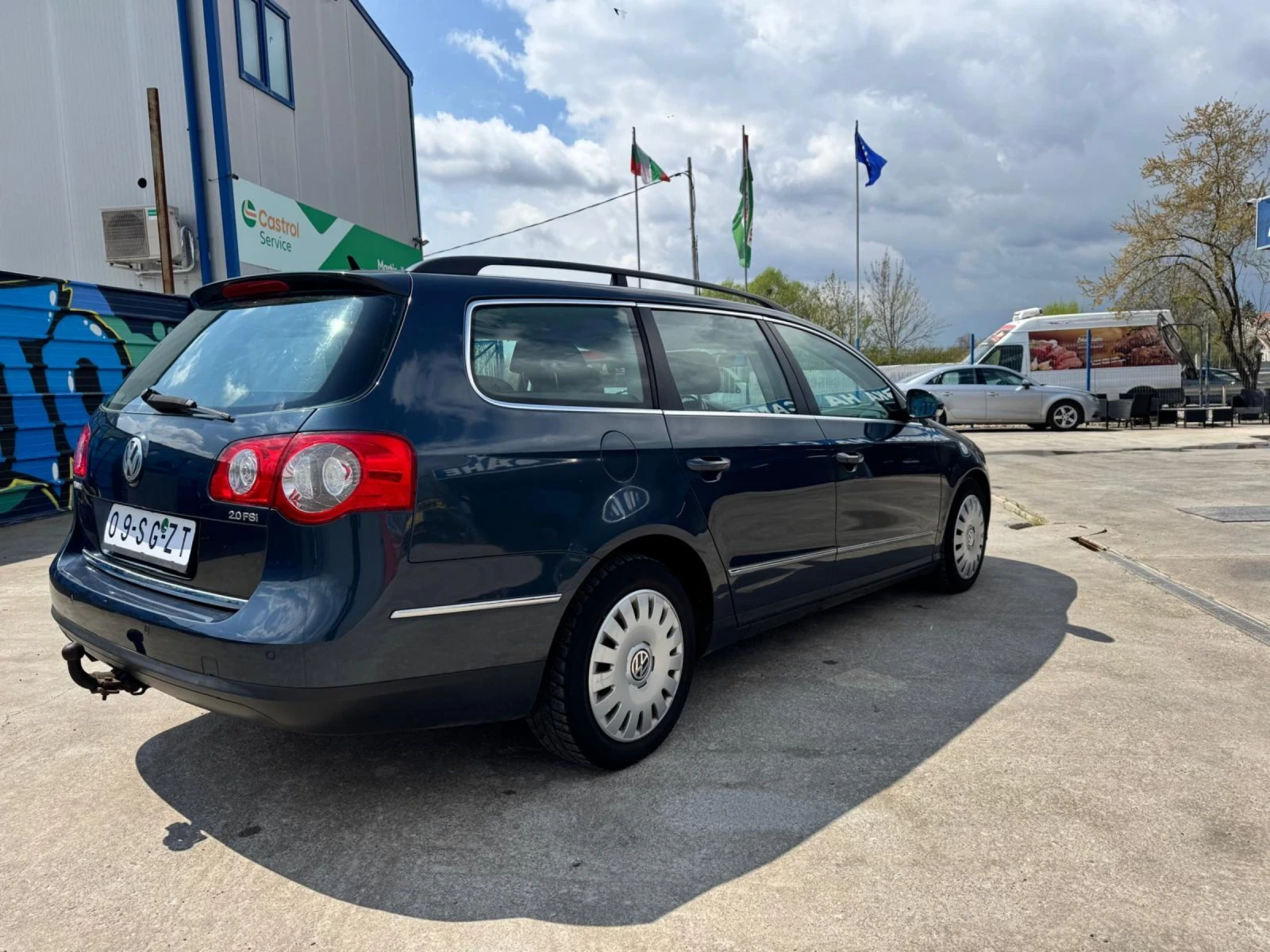 VW Passat 2.0 Turbo, снимка 4 - Автомобили и джипове - 54288474