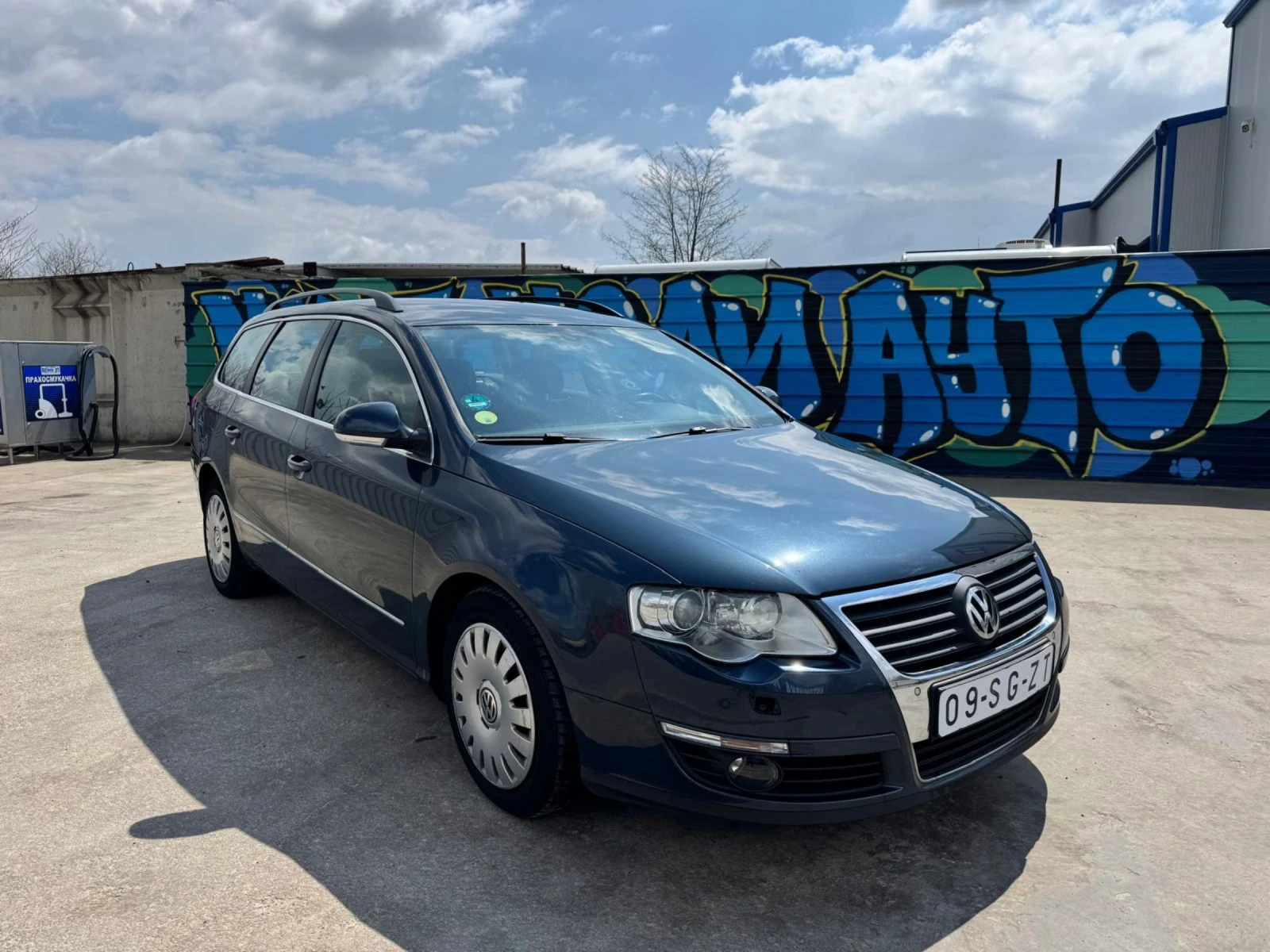 VW Passat 2.0 Turbo, снимка 2 - Автомобили и джипове - 54288474