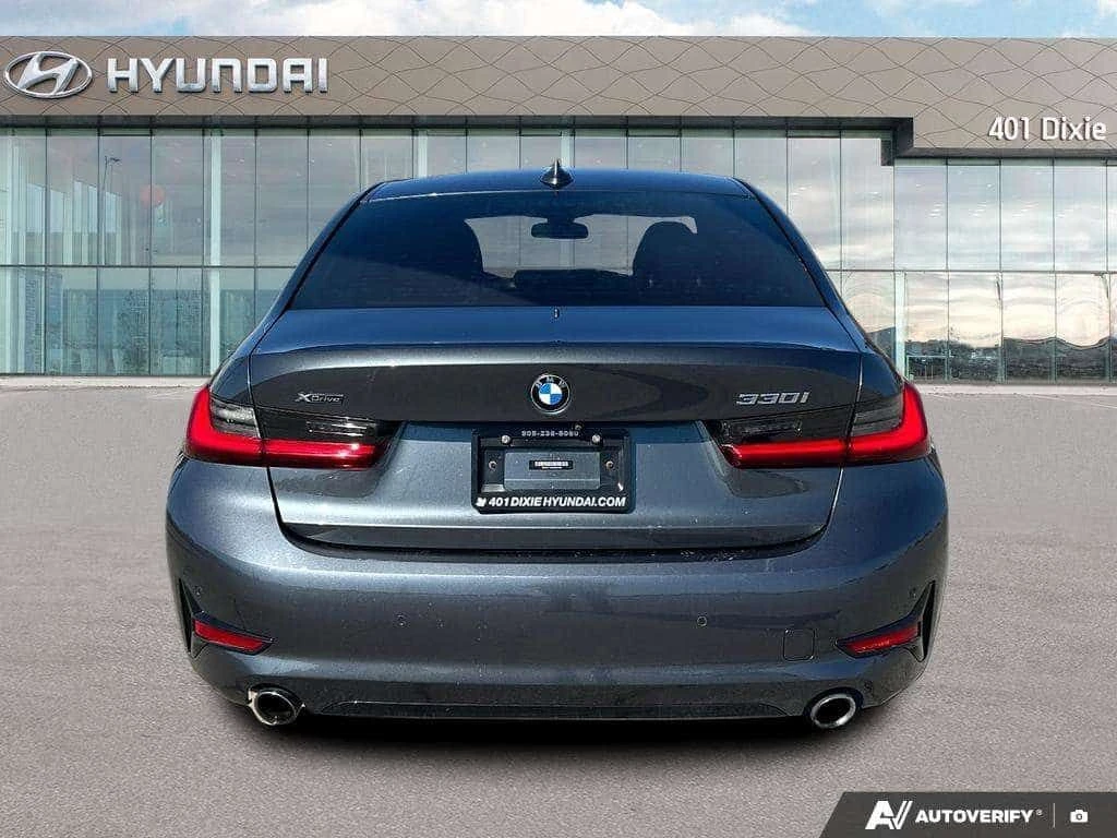 BMW 330 * xDrive * CARFAX * ЦЕНА ДО БГ, снимка 4 - Автомобили и джипове - 54371368