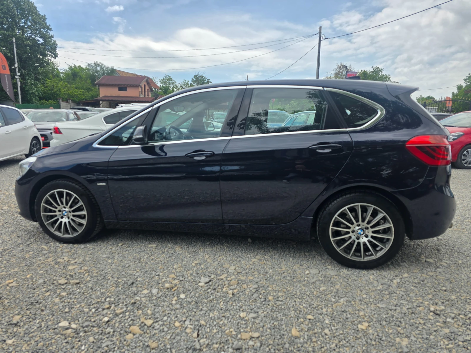 BMW 2 Active Tourer 2.0D-FACE-AVTOMATIK-8 СКОРОСТИ-X-DRIVE-НАВИГАЦИЯ, снимка 3 - Автомобили и джипове - 54620157