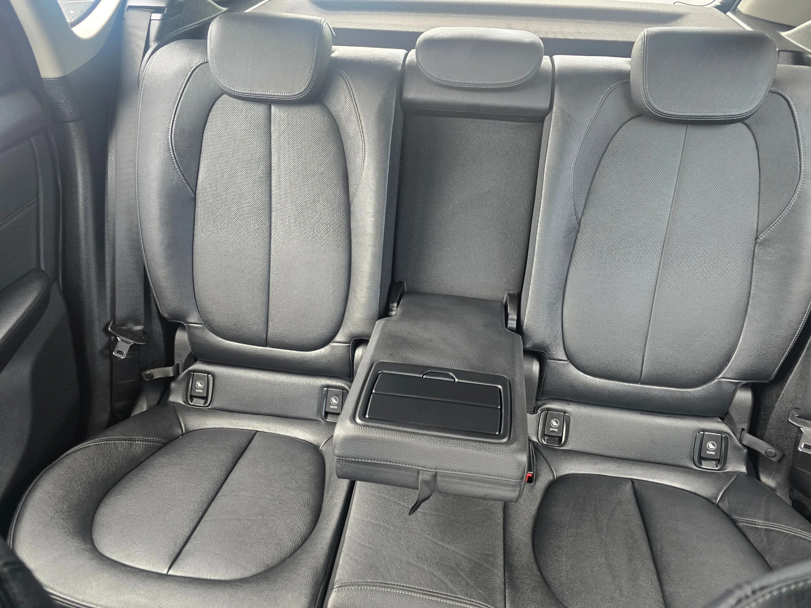 BMW 2 Active Tourer 2.0D-FACE-AVTOMATIK-8 СКОРОСТИ-X-DRIVE-НАВИГАЦИЯ, снимка 16 - Автомобили и джипове - 54620157