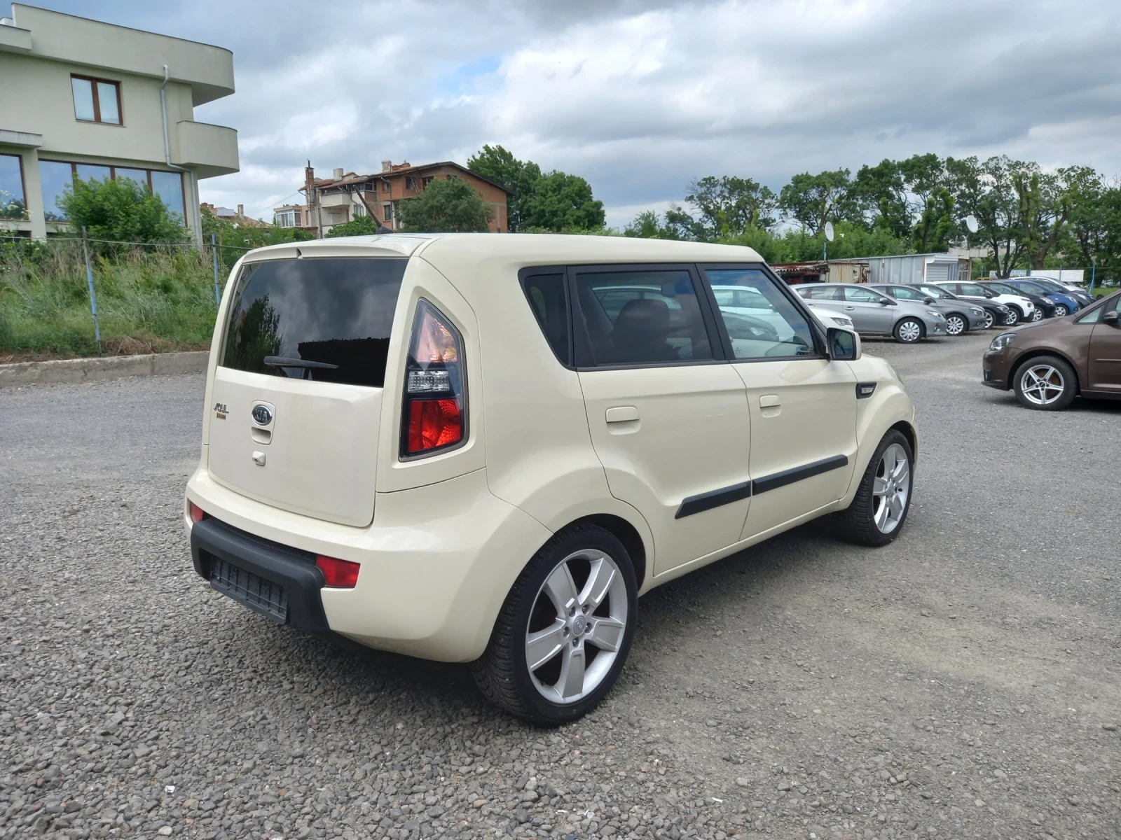 Kia Soul 1.6i БЕНЗИН+ ГАЗ, снимка 4 - Автомобили и джипове - 54717541