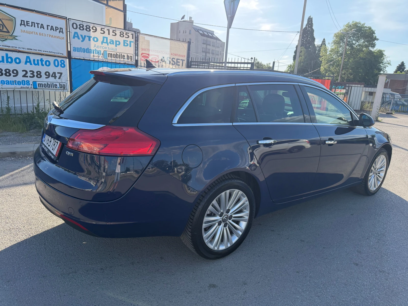 Opel Insignia 2.0 CDTI АВТОМАТ КОЖА НАВИГАЦИЯ КСЕНОН ПАРКТРОНИК, снимка 4 - Автомобили и джипове - 54721704