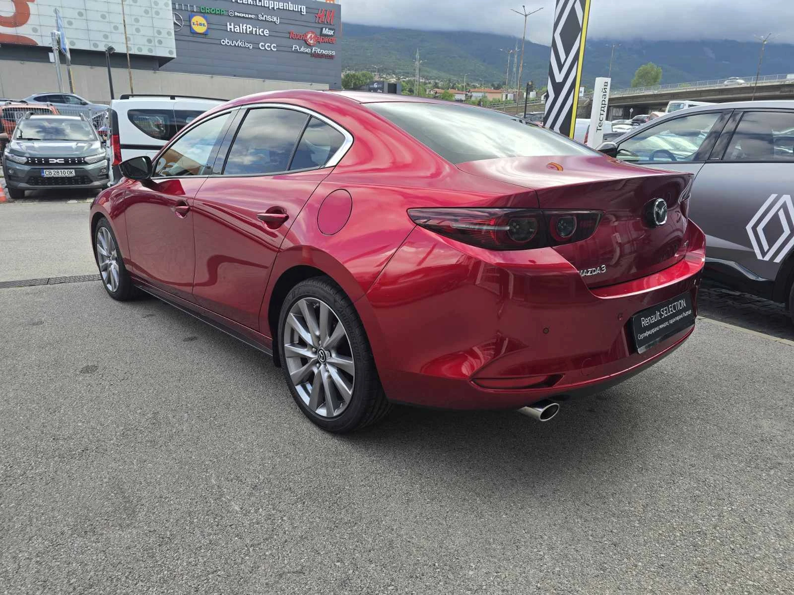 Mazda 3 2.0 Hybrid 122hp, снимка 4 - Автомобили и джипове - 54788149