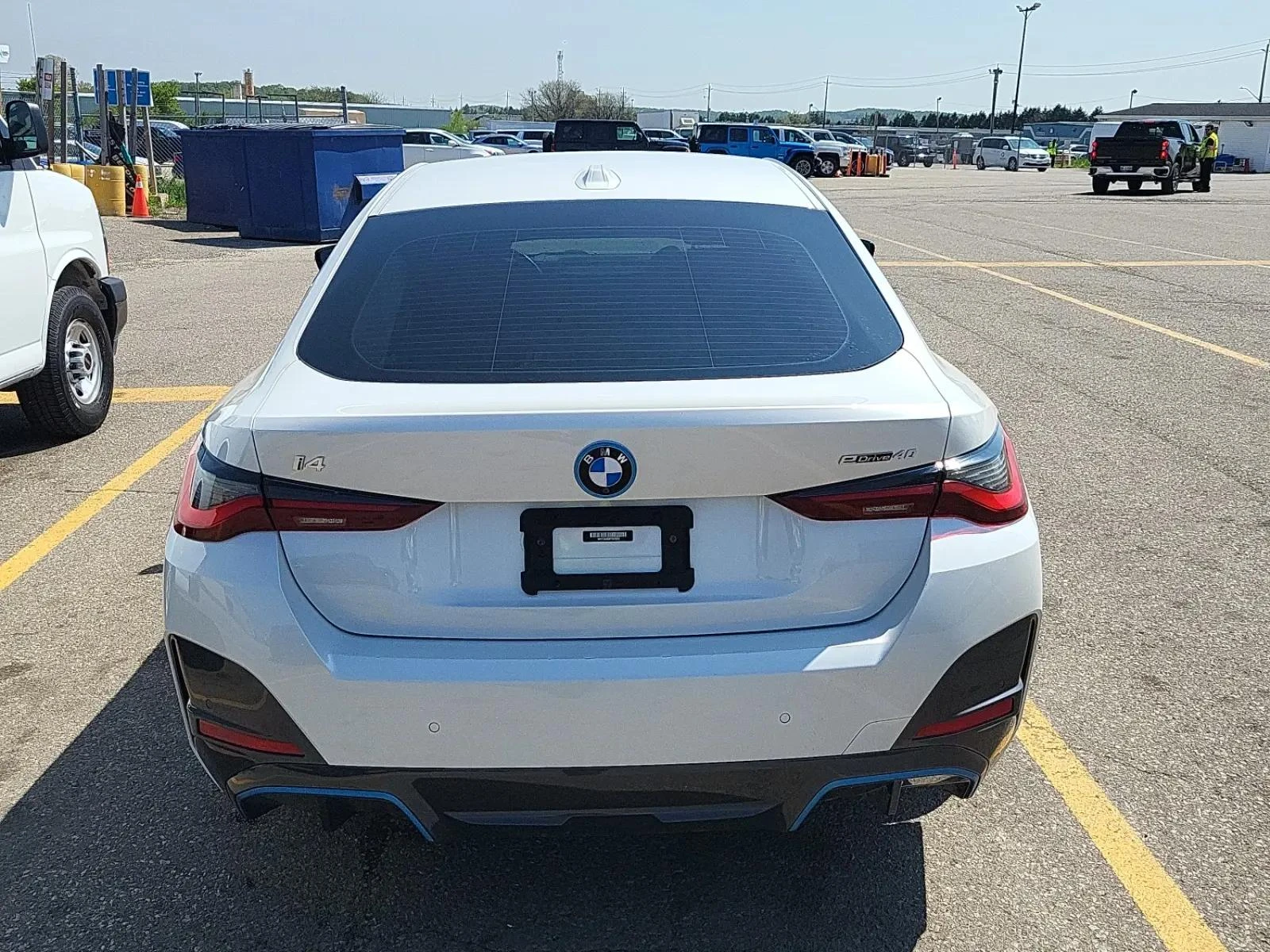 BMW i4 M-pkg* H&K* Back cam* Шибидах* Coupe Edrive40* , снимка 6 - Автомобили и джипове - 54820932