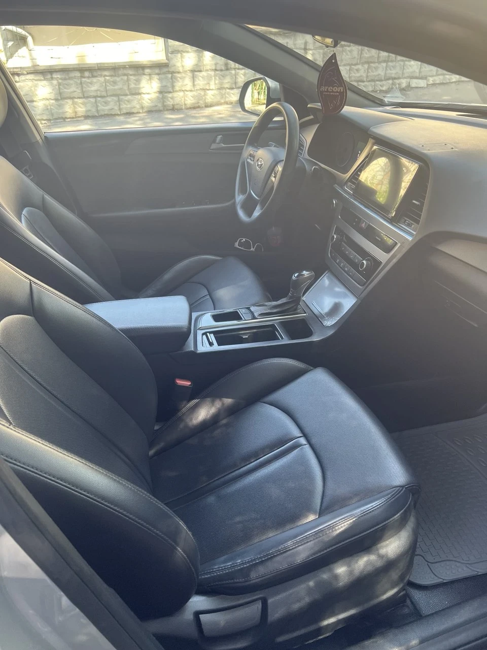 Hyundai Sonata, снимка 14 - Автомобили и джипове - 54904127