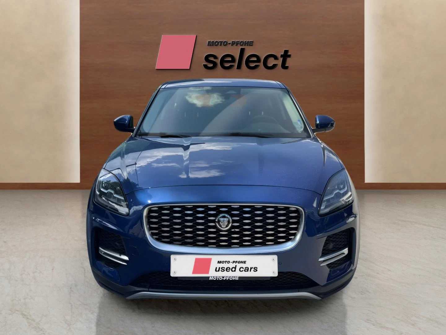 Jaguar E-pace 2.0, снимка 2 - Автомобили и джипове - 54983441