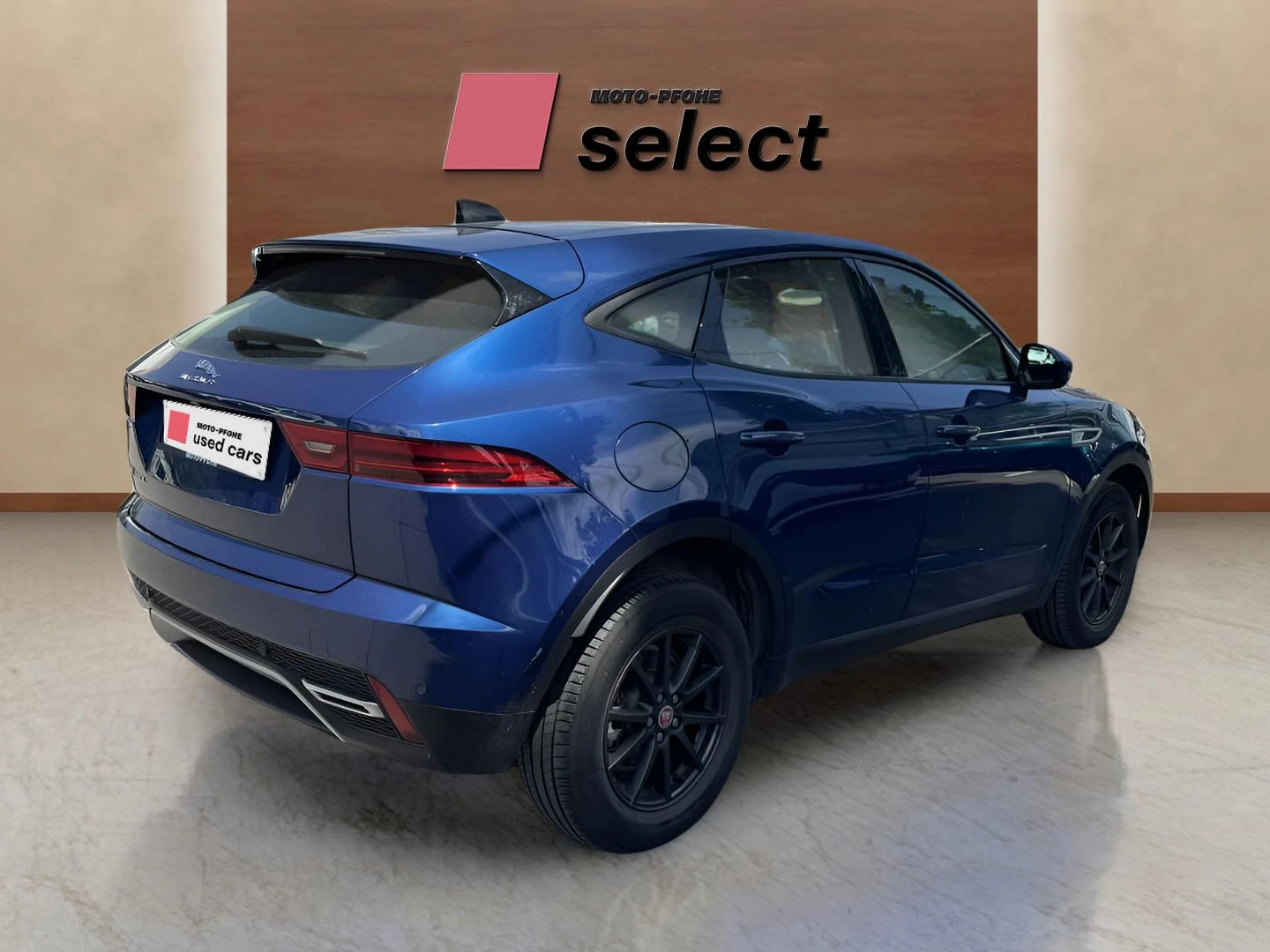 Jaguar E-pace 2.0, снимка 5 - Автомобили и джипове - 54983441