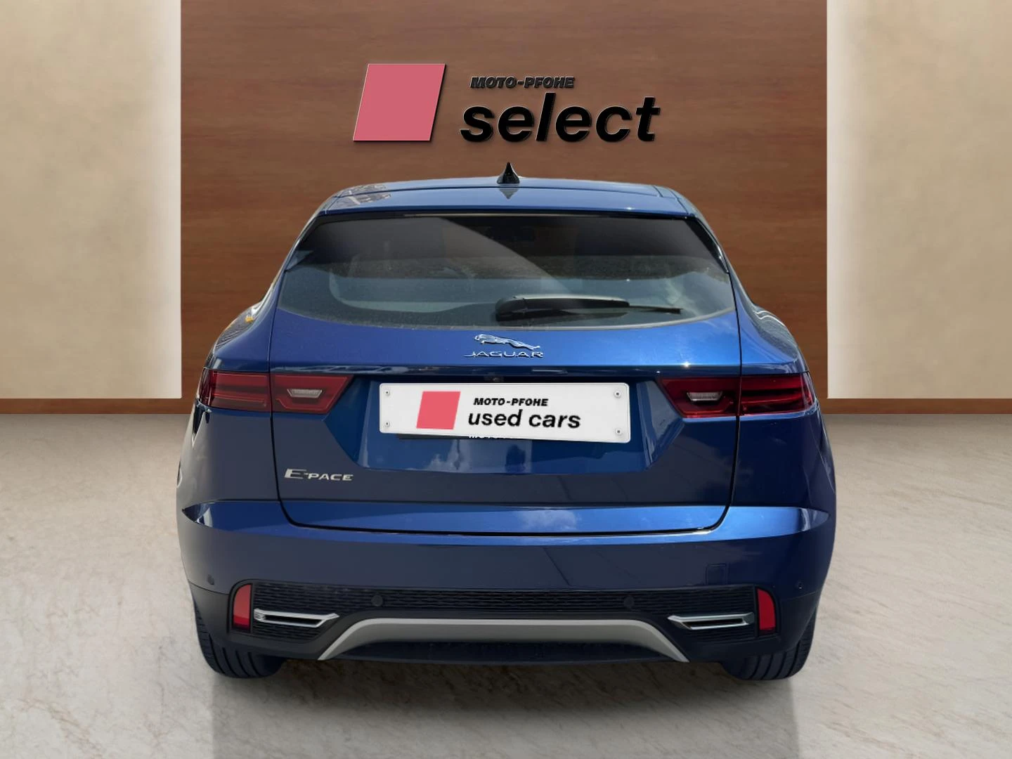 Jaguar E-pace 2.0, снимка 6 - Автомобили и джипове - 54983441