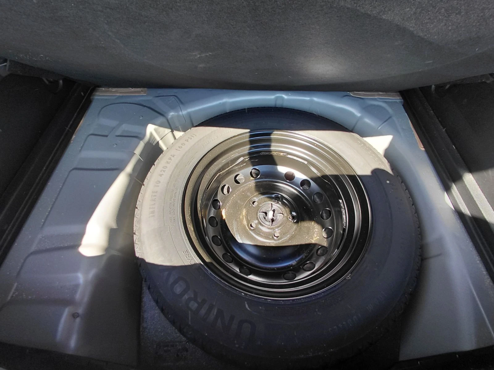 Renault Captur 1.3TCe 140k.c., снимка 10 - Автомобили и джипове - 55057316