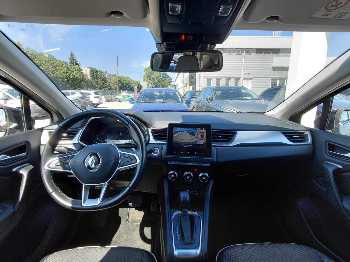 Renault Captur 1.3TCe 140k.c., снимка 15 - Автомобили и джипове - 55057316