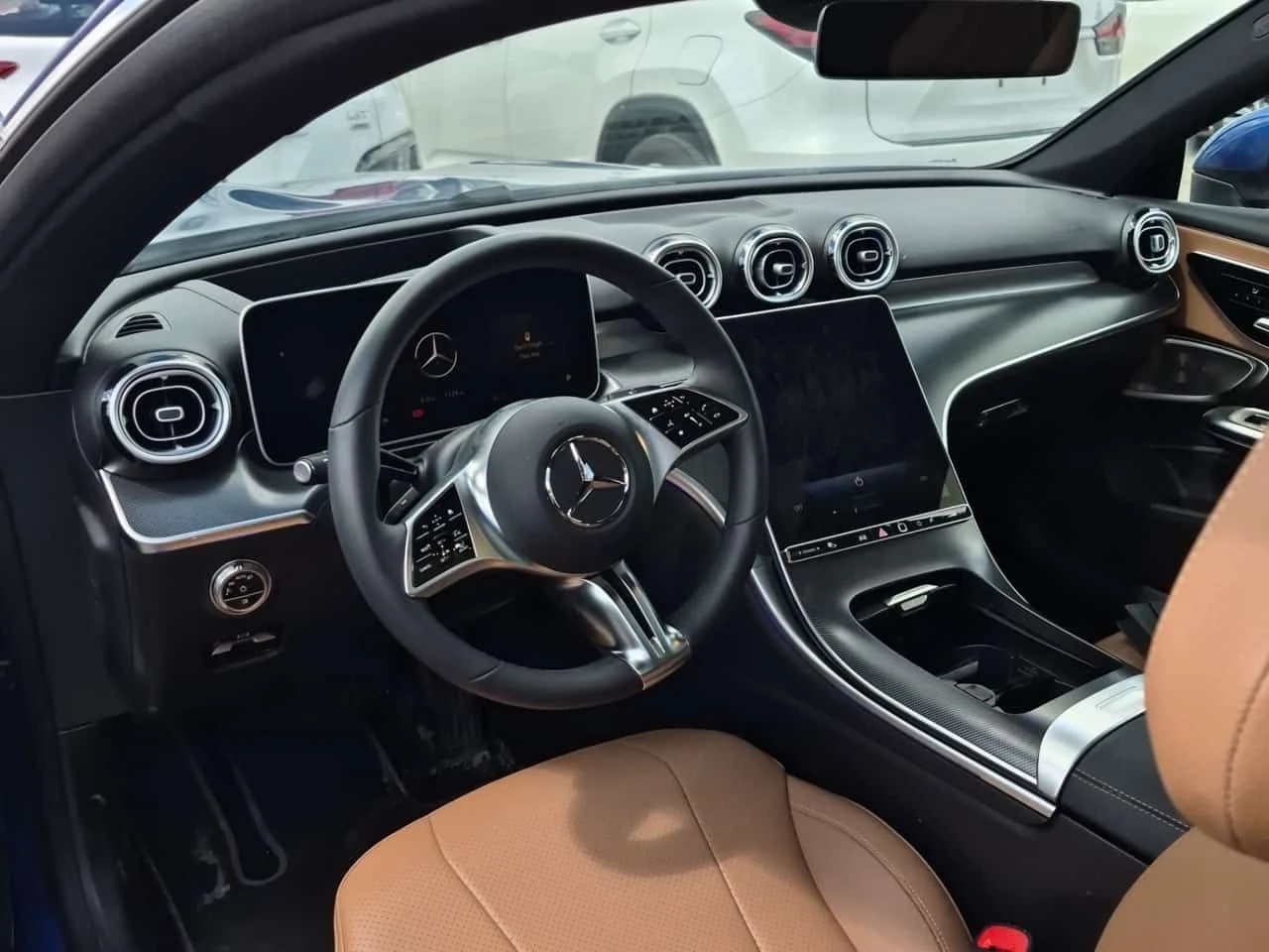 Mercedes-Benz CLE 300 BURMESTER| HUD| 360CAM| PANO| ПАМЕТ| 2 КЛЮЧА| , снимка 8 - Автомобили и джипове - 55296852