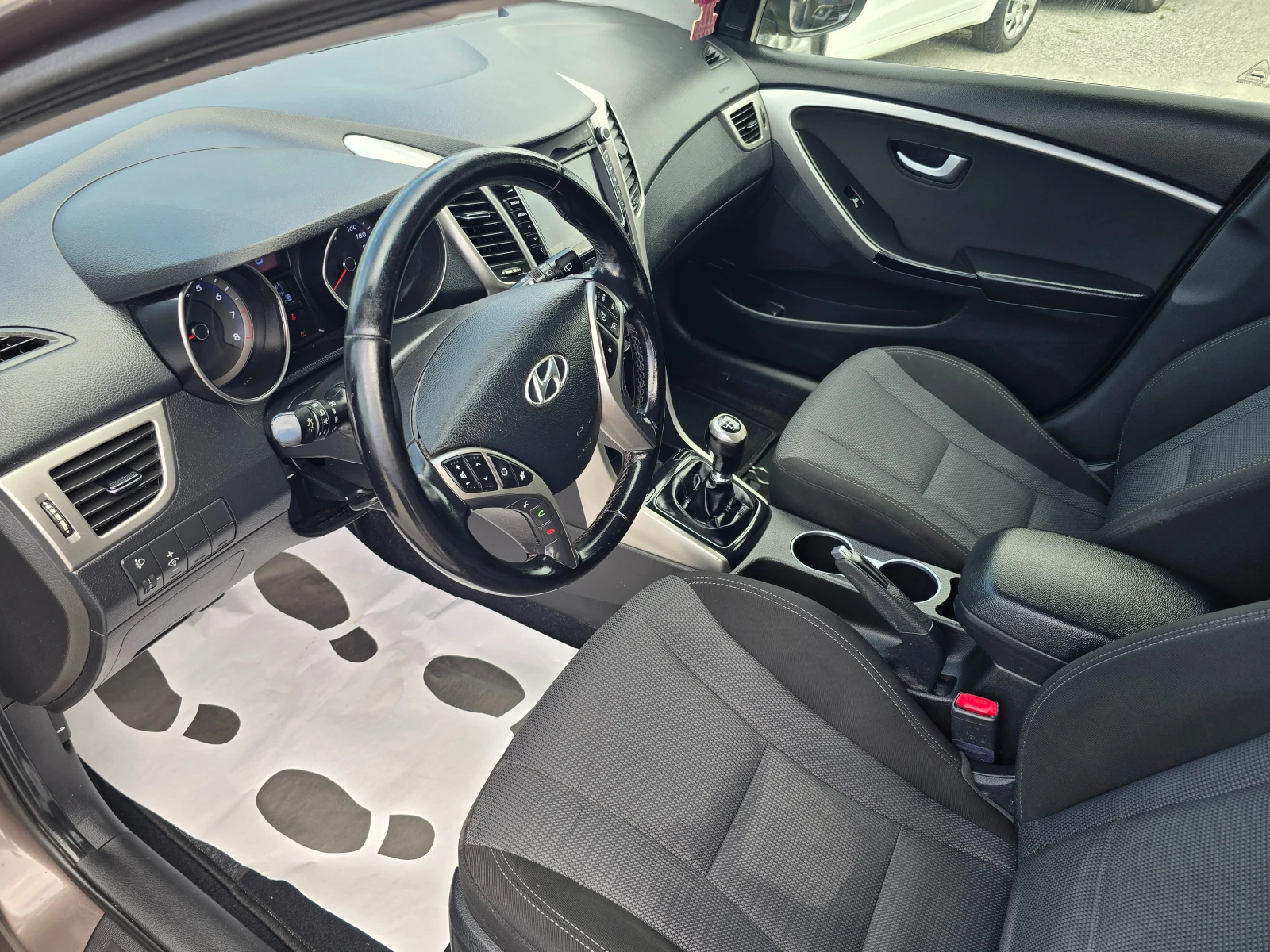 Hyundai I30 1.4I-100K.C-NAVI-CAMERA--EURO6, снимка 9 - Автомобили и джипове - 55574787