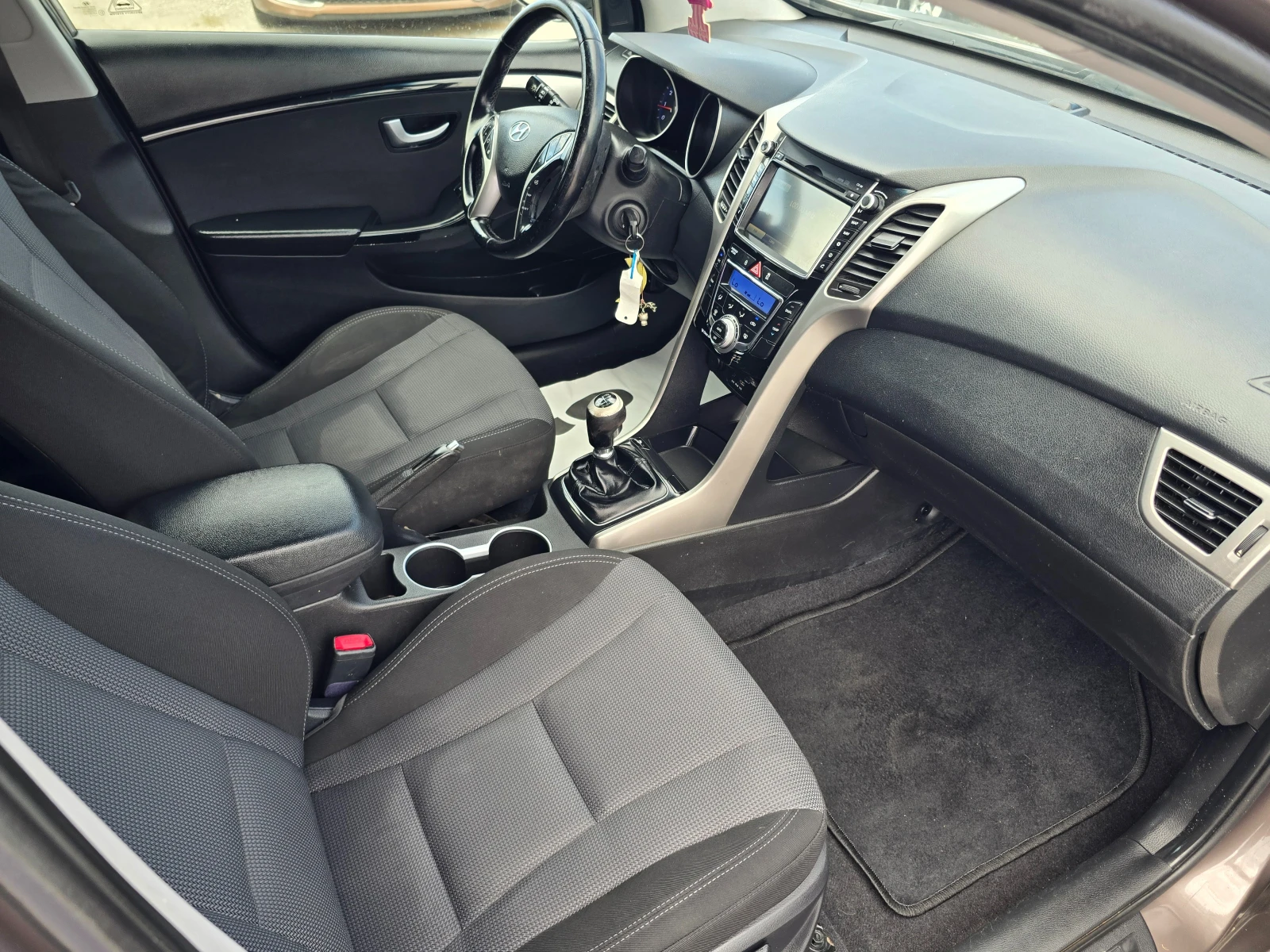 Hyundai I30 1.4I-100K.C-NAVI-CAMERA--EURO6, снимка 11 - Автомобили и джипове - 55574787