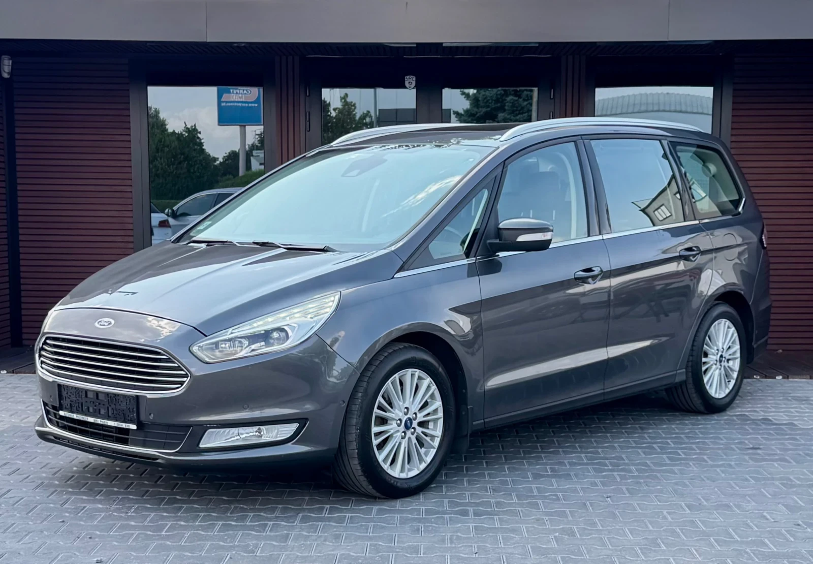 Ford Galaxy 4X4* 6+ 1* Панорама* Памет* Sony* Лизинг