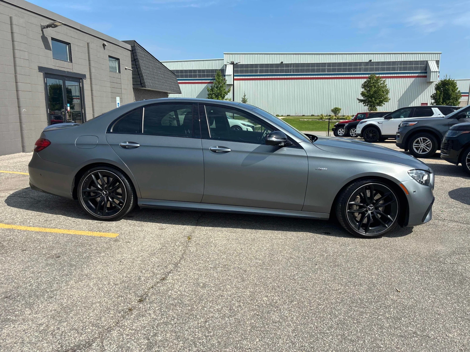 Mercedes-Benz E 53 AMG AMG* NARDO GRAY* 360* ОБДУХ* ПОДГРЕВ, снимка 4 - Автомобили и джипове - 56163738
