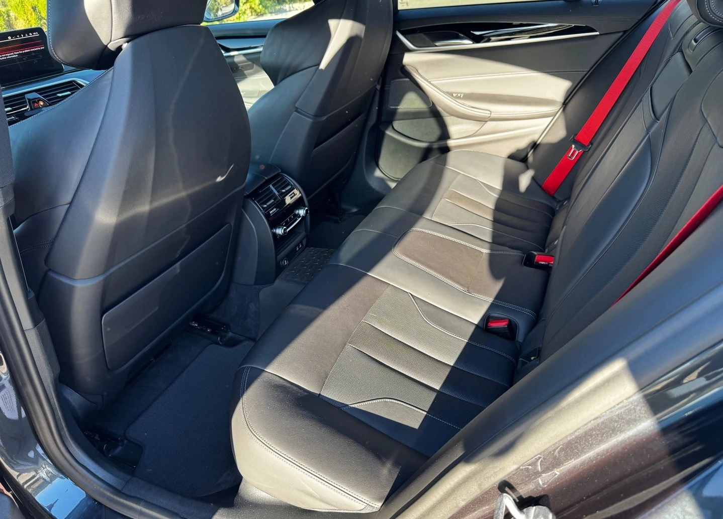 BMW M5 xDrive, снимка 6 - Автомобили и джипове - 56372523