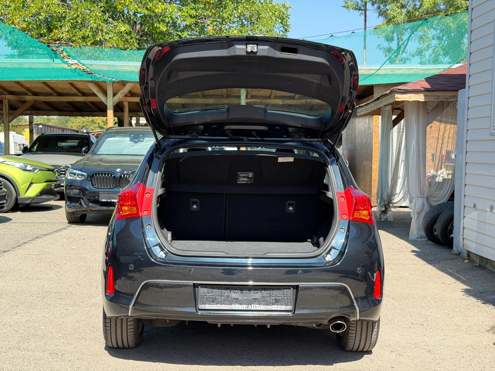 Toyota Auris 1.6i* ��� �������� ������ � ����� ������� � TOYOTA | Mobile.bg � ����������� 5