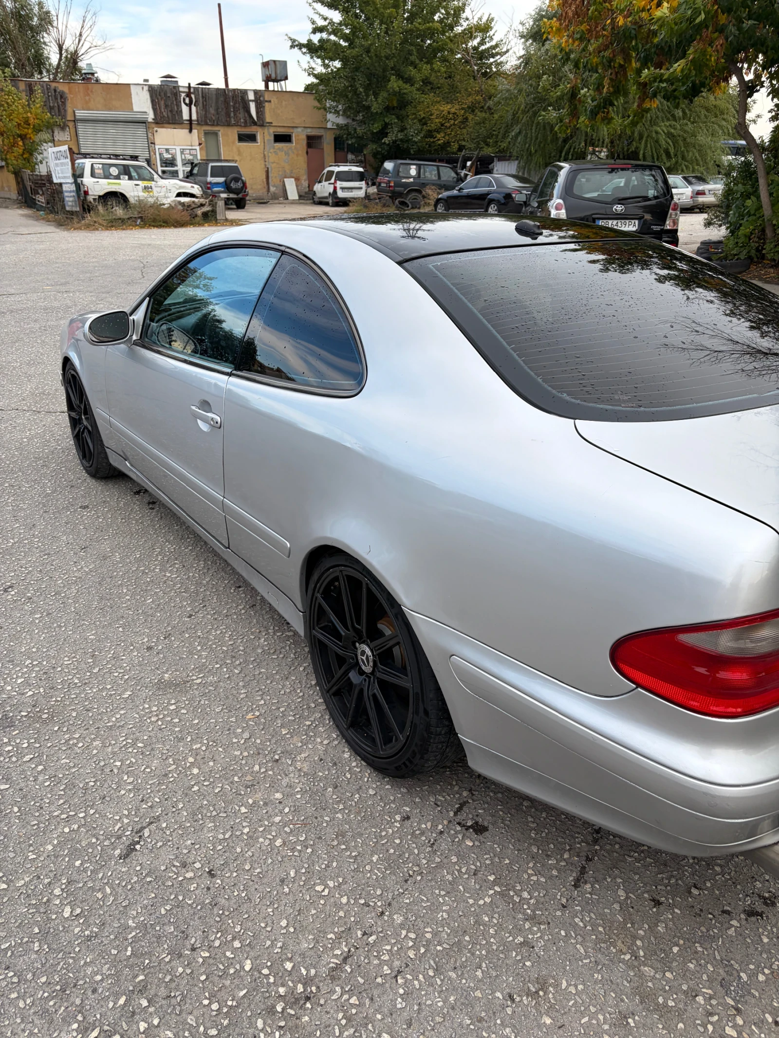 Mercedes-Benz CLK, снимка 4 - Автомобили и джипове - 56529505