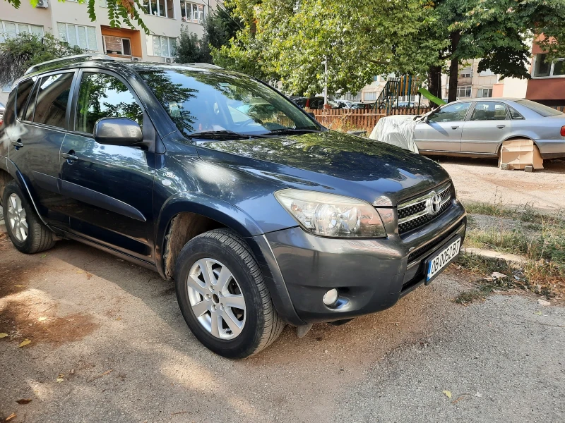 Toyota Rav4, снимка 6 - Автомобили и джипове - 48744789