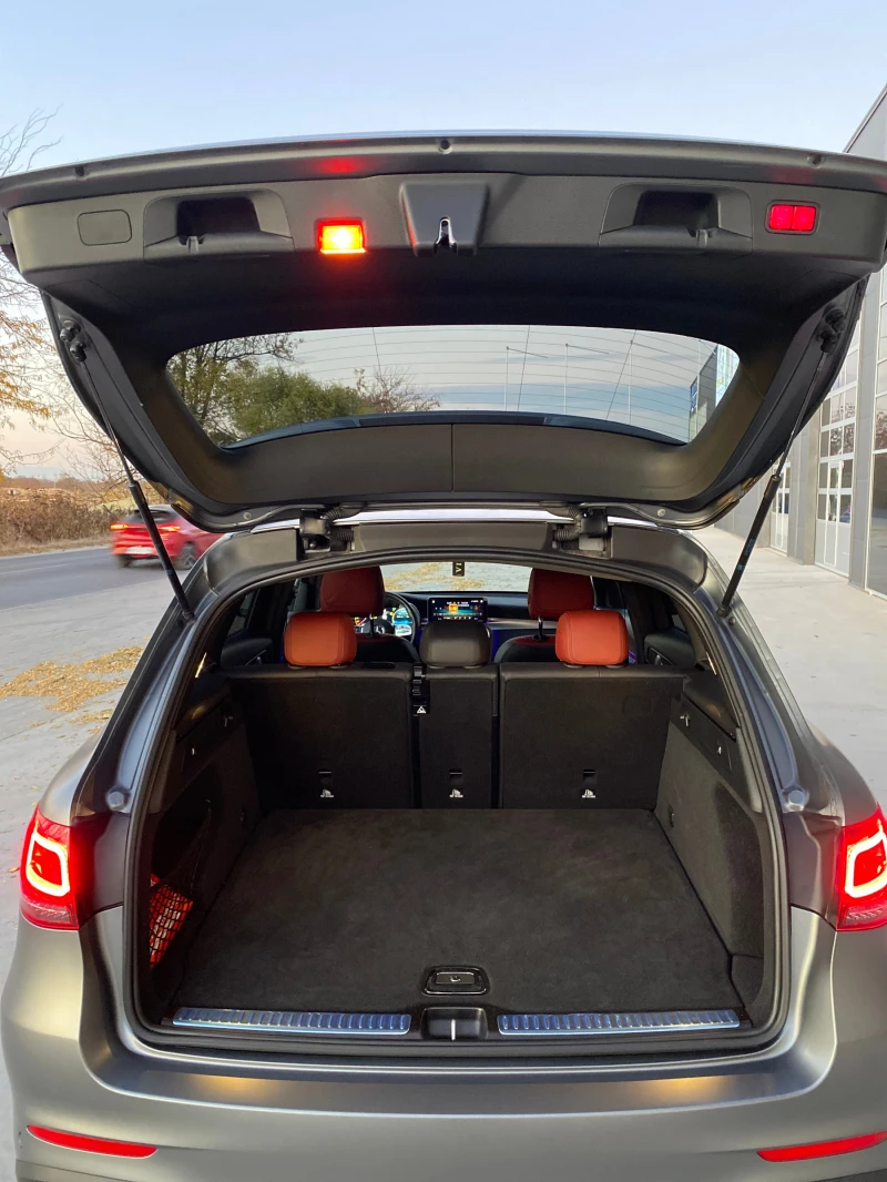 Mercedes-Benz GLC 300 AMG 4MATIC 360* Night FULL, снимка 12 - Автомобили и джипове - 51543430