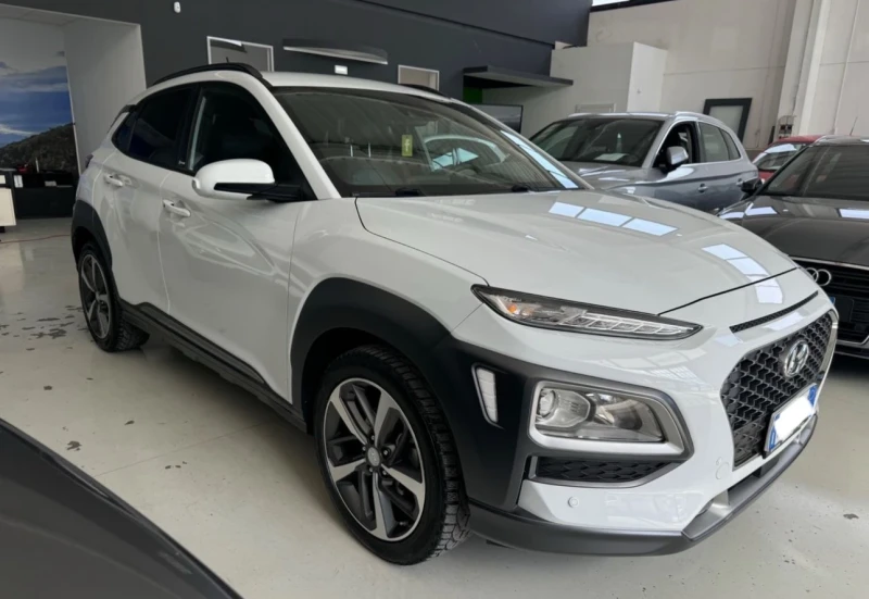 Hyundai Kona 1.0 GDI , снимка 4 - Автомобили и джипове - 51619335