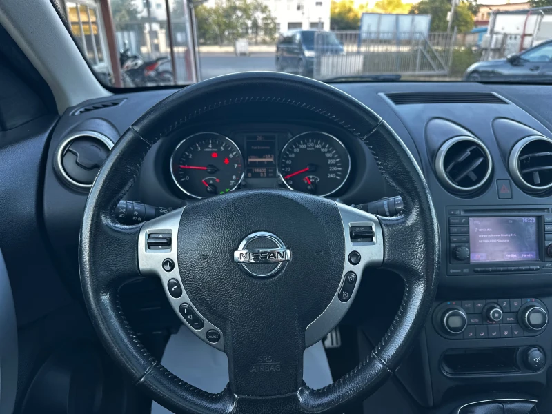 Nissan Qashqai 1.6i 115к.с Facelift, снимка 10 - Автомобили и джипове - 51775776