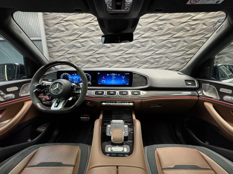 Mercedes-Benz GLS 63 AMG 4Matic+ Burmester* Pano* Lift* 7 seats, снимка 5 - Автомобили и джипове - 52527184