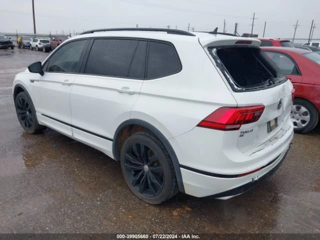 VW Tiguan 2T SE R-LINE 3 КЛЮЧА, снимка 3 - Автомобили и джипове - 47496901