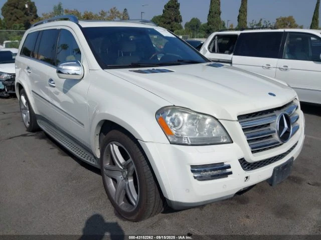 Mercedes-Benz GL 500 7 МЕСТА* ТВ* PANO* KEYLESS* ОБДУХ* ПЕРФЕКТЕН ЗА ГА - изображение 3