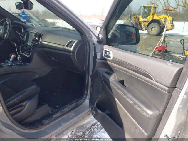 Jeep Grand cherokee Наличен!, ALTITUDE 4X4, снимка 5 - Автомобили и джипове - 54606536