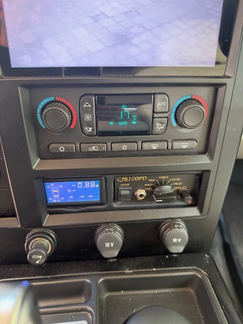 Hummer H2 6.0 i   LPG, снимка 8 - Автомобили и джипове - 54866195