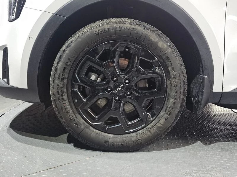 Kia Sorento 2.2 Хибрид Топ оборудвана, снимка 5 - Автомобили и джипове - 55740630