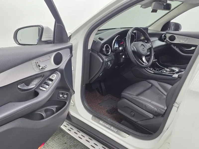 Mercedes-Benz GLC 350 4MATIC - САМО 30% АВАНС, снимка 10 - Автомобили и джипове - 56071784