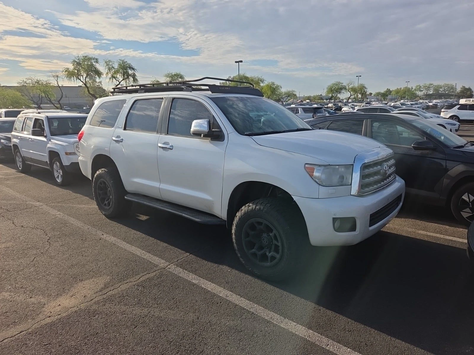 Toyota Sequoia PLATINUM* 5.7* V8* ПОДГРЕВ* КАМЕРА* КЕЙЛЕС - изображение 6