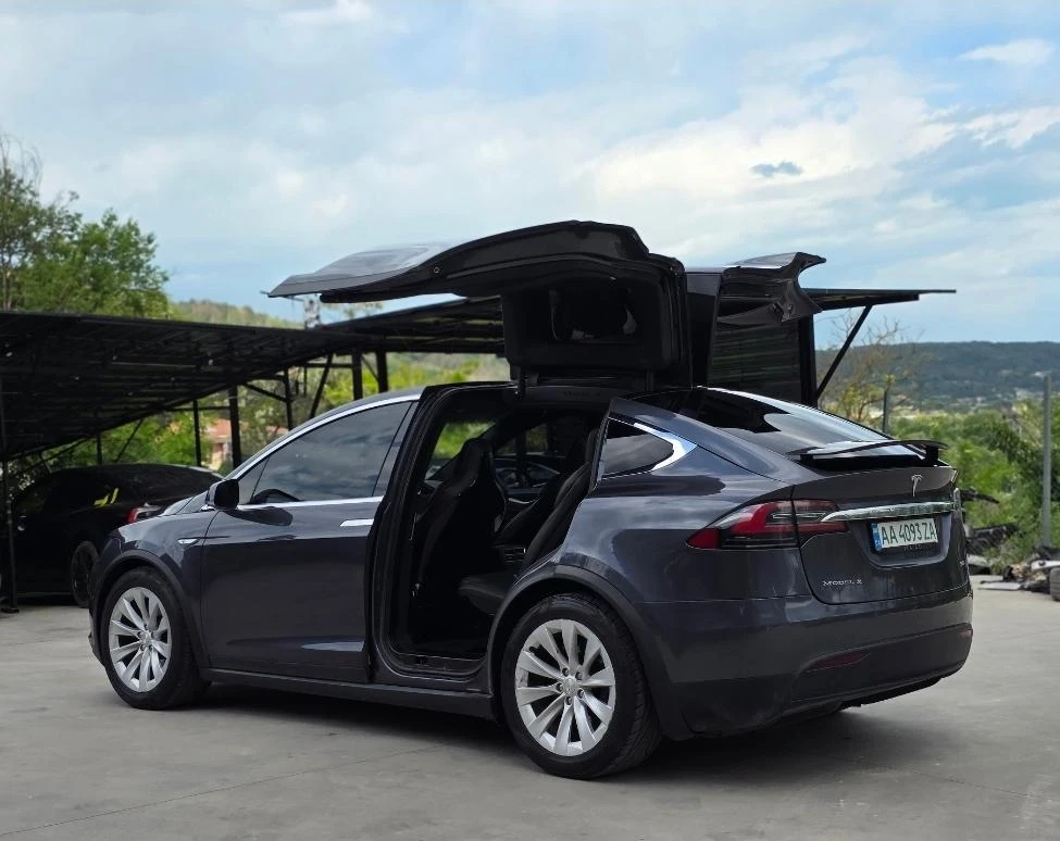 Tesla Model X Long Range Безплатно Зареждане, снимка 4 - Автомобили и джипове - 54726679