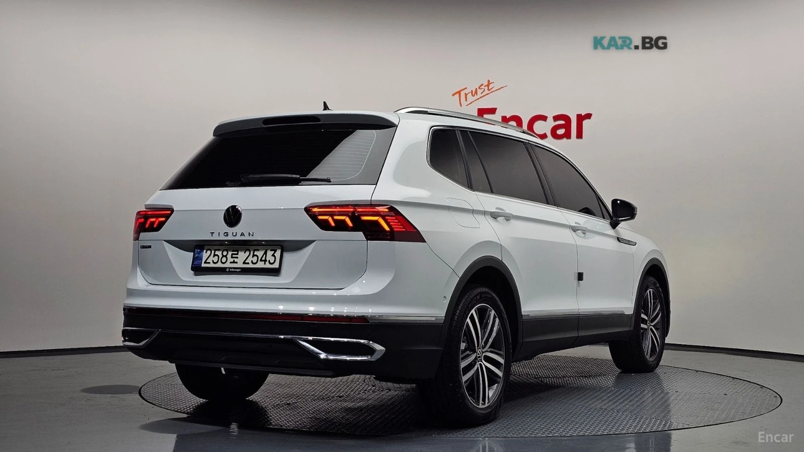 VW Tiguan 2.0 TSI/PRESTIGE/LEATHER/360/NAVI/KEYLESS | Mobile.bg � ����������� 2