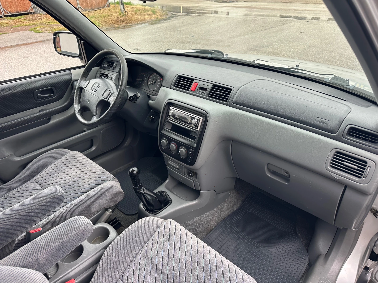 Honda Cr-v 2.0i 4x4 ГАЗ Италия, снимка 13 - Автомобили и джипове - 54782270