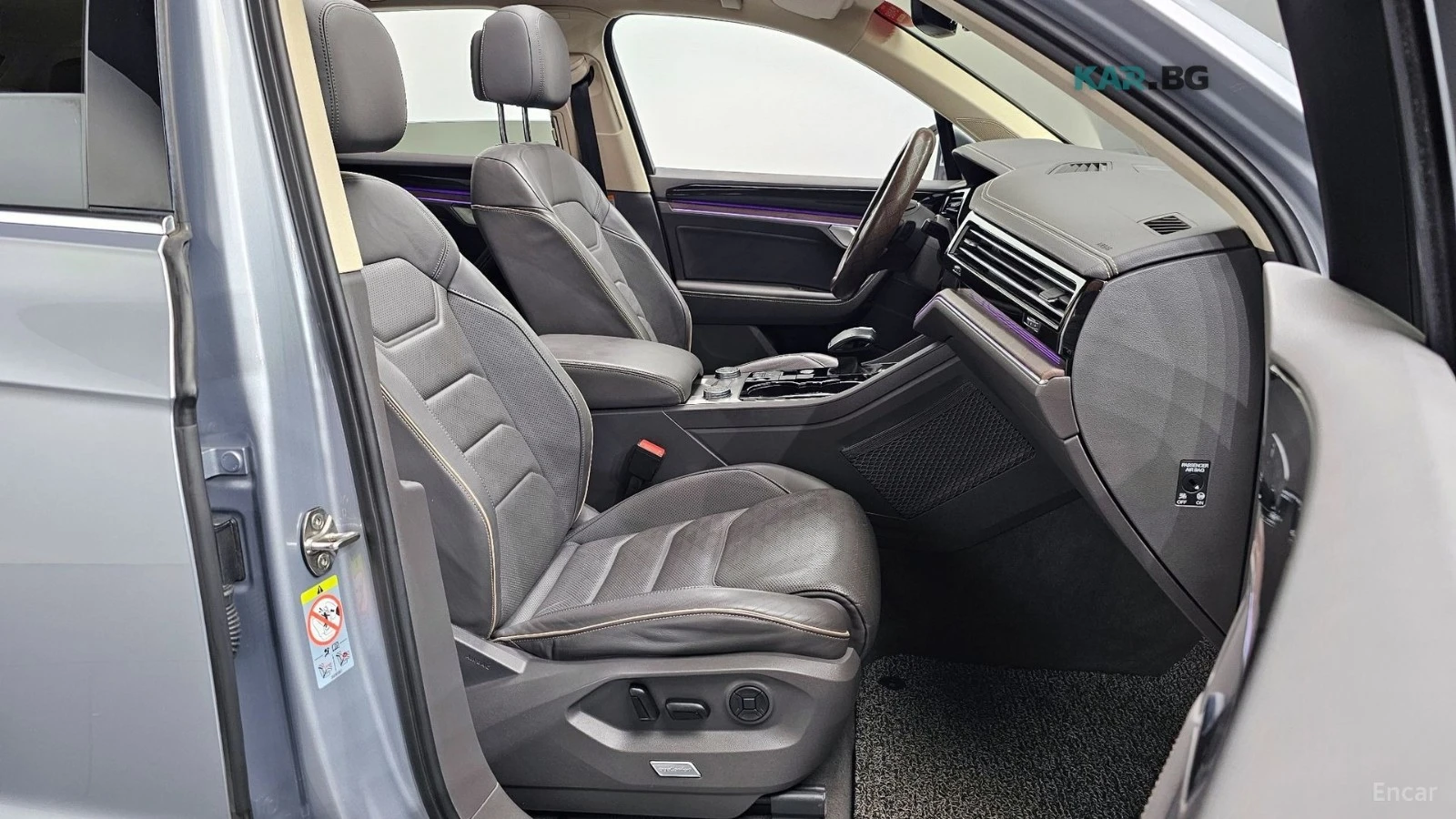 VW Touareg 3.0TDI* PRESTIGE* ПОДГРЕВ* ОБДУХВАНЕ* ПАНОРАМА* HU, снимка 9 - Автомобили и джипове - 55232682