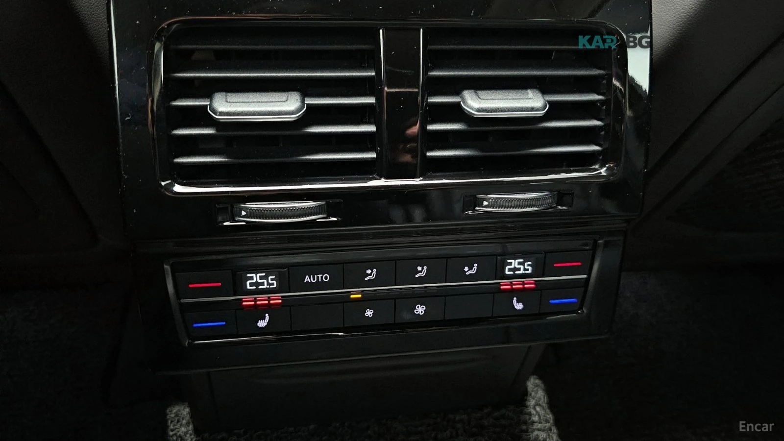 VW Touareg 3.0TDI* PRESTIGE* ПОДГРЕВ* ОБДУХВАНЕ* ПАНОРАМА* HU, снимка 14 - Автомобили и джипове - 55232682