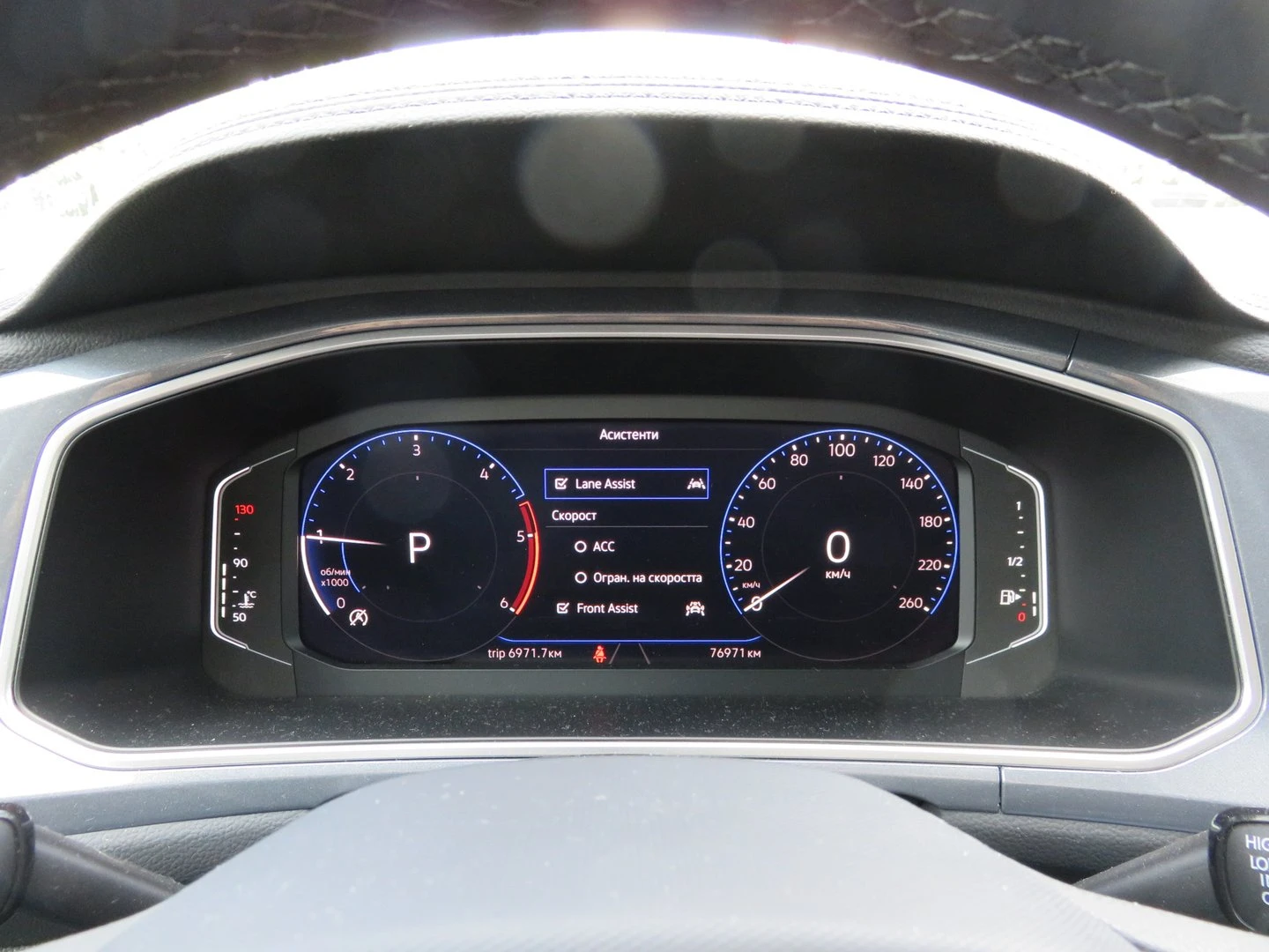 VW T-Roc, снимка 9 - Автомобили и джипове - 56410170
