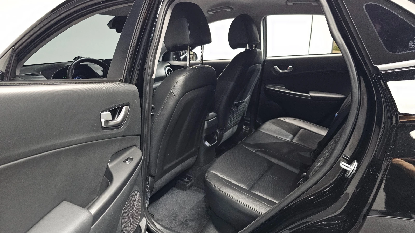 Hyundai Kona Aftermarket Hi-Pass installed, снимка 13 - Автомобили и джипове - 55978761