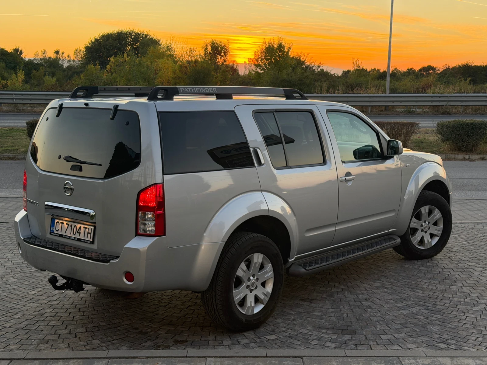 Nissan Pathfinder ������ ������!!! 7 ������ /luxury Edition!!! | Mobile.bg � ����������� 5