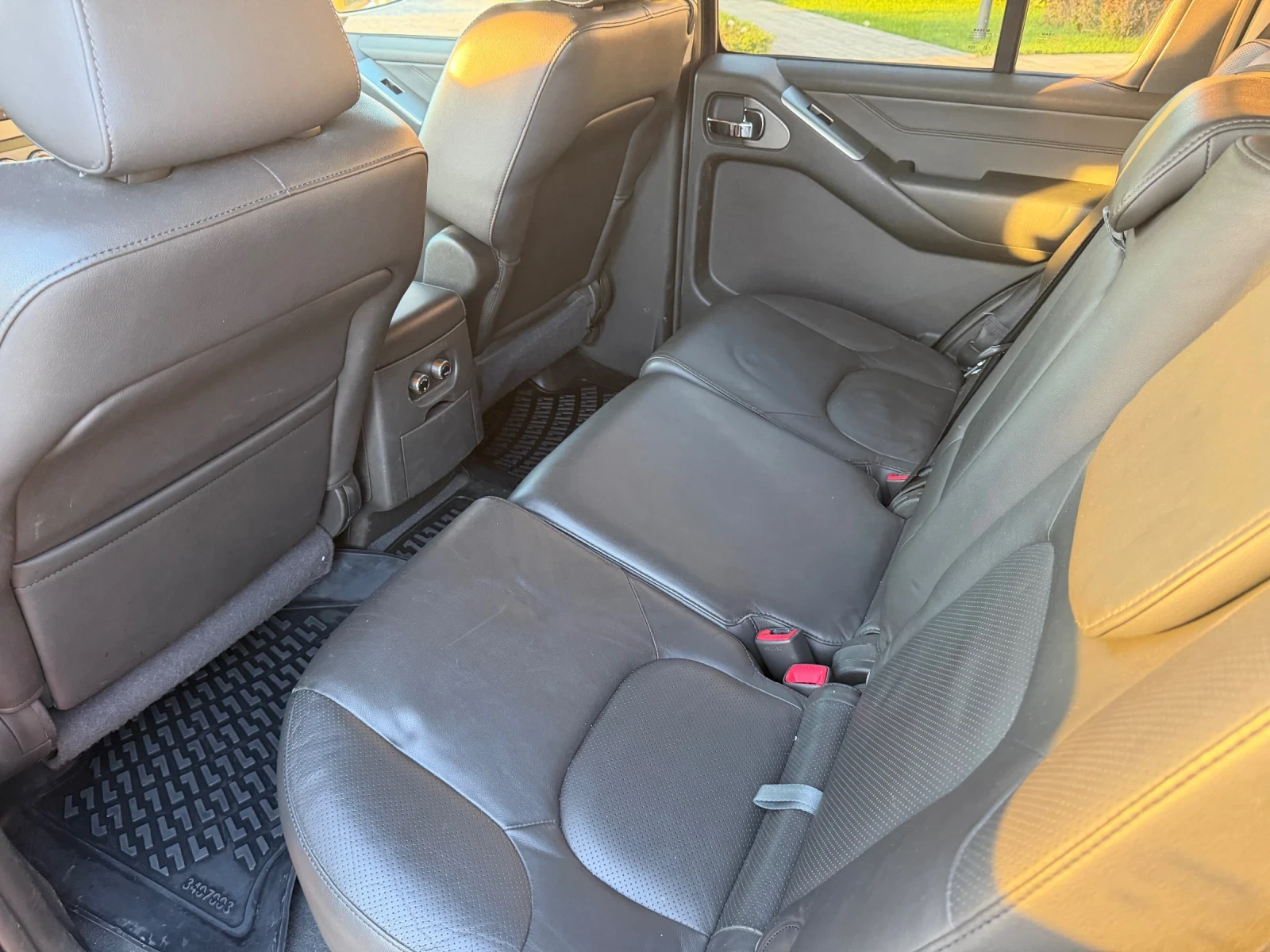 Nissan Pathfinder ������ ������!!! 7 ������ /luxury Edition!!! | Mobile.bg � ����������� 12