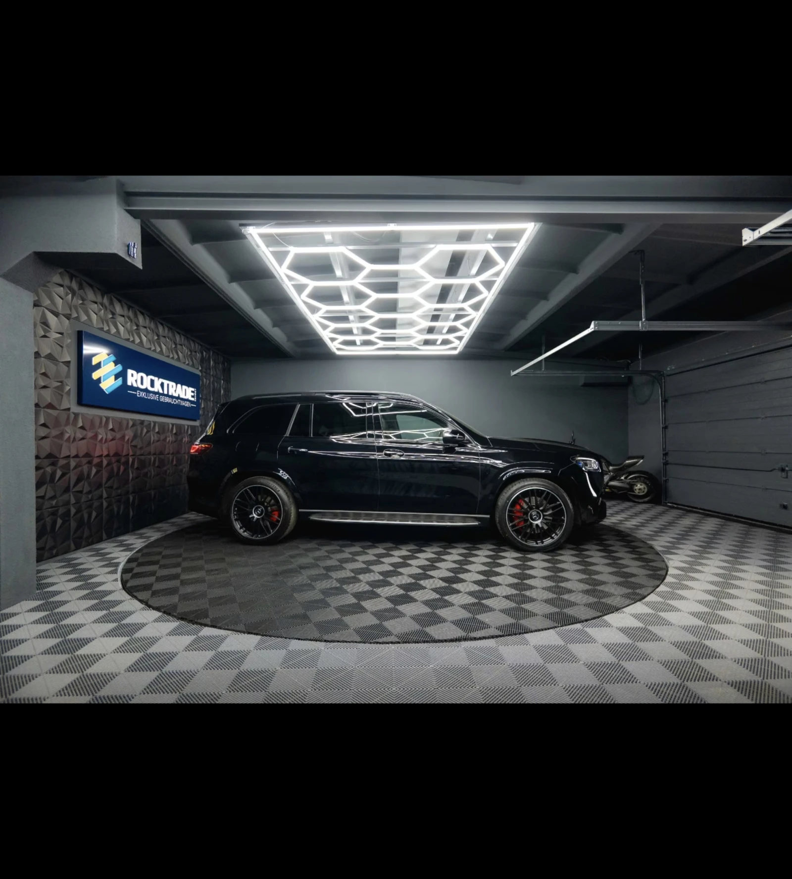 Mercedes-Benz GLS 63 AMG 4 m* 4DBurn* GLS 63 AMG* Pano* Massage* Carbon* Di | Mobile.bg � ����������� 2