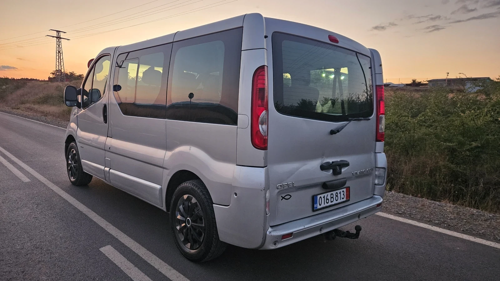 Opel Vivaro 2.0 CDTI, снимка 7 - Бусове и автобуси - 55623978